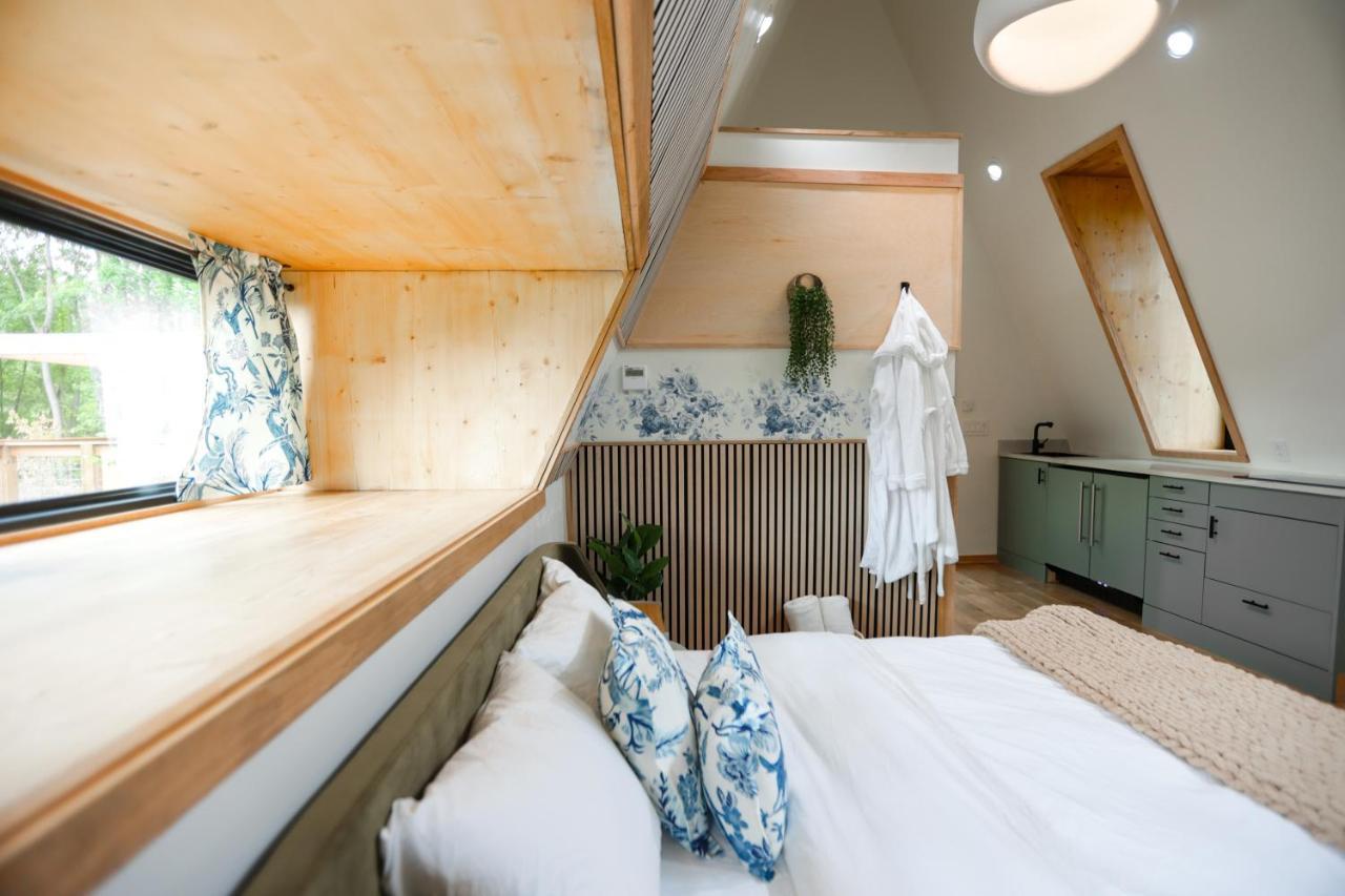 Finger Lakes Treehouse Sodus Buitenkant foto